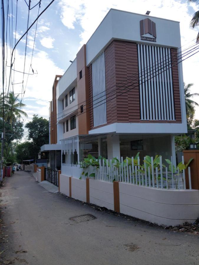 Hotel Mannat Residence Thiruvananthapuram Kültér fotó