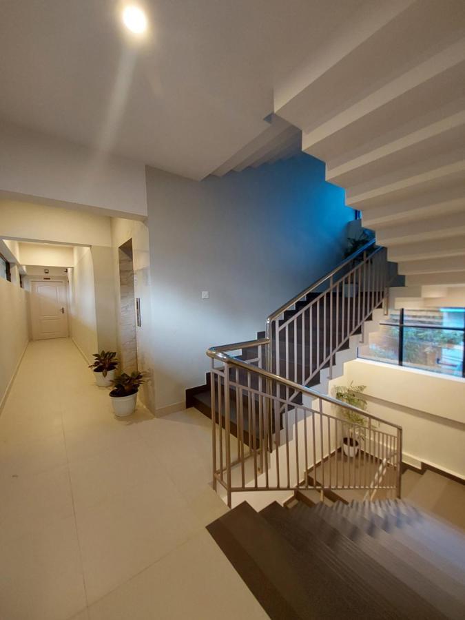 Hotel Mannat Residence Thiruvananthapuram Kültér fotó